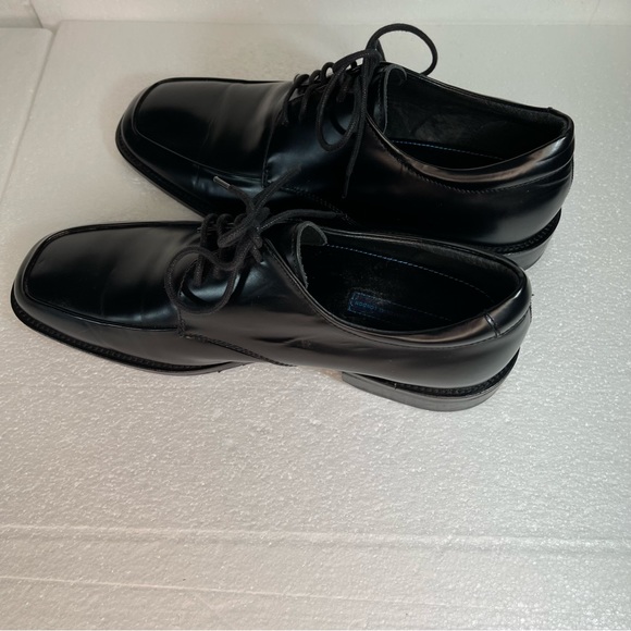 Material London mens shoes black Tie up Leather size 10 pre owned good condition - Picture 13 of 16